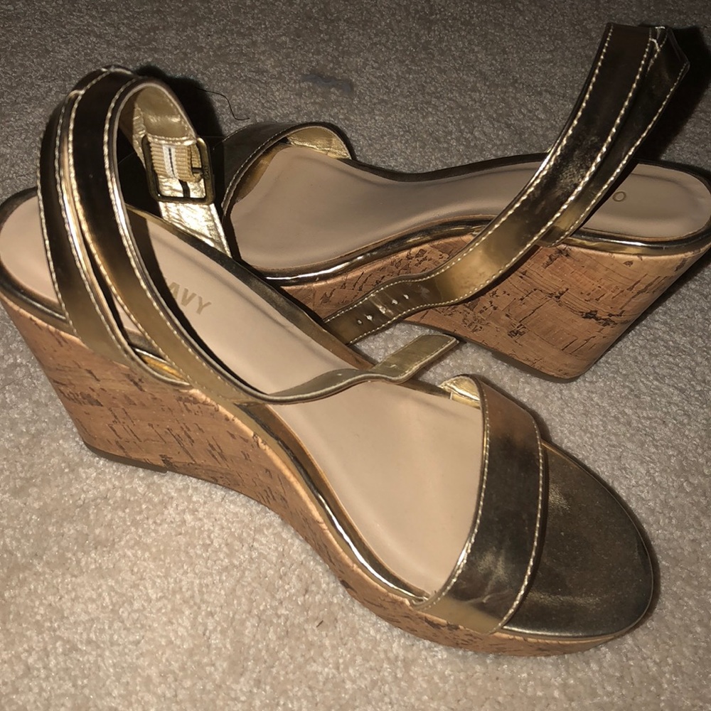 Old navy wedges